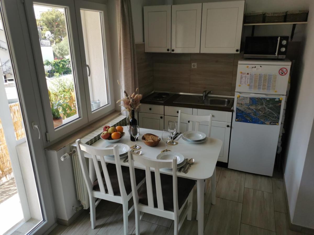 Apartman Jela 시베니크 외부 사진