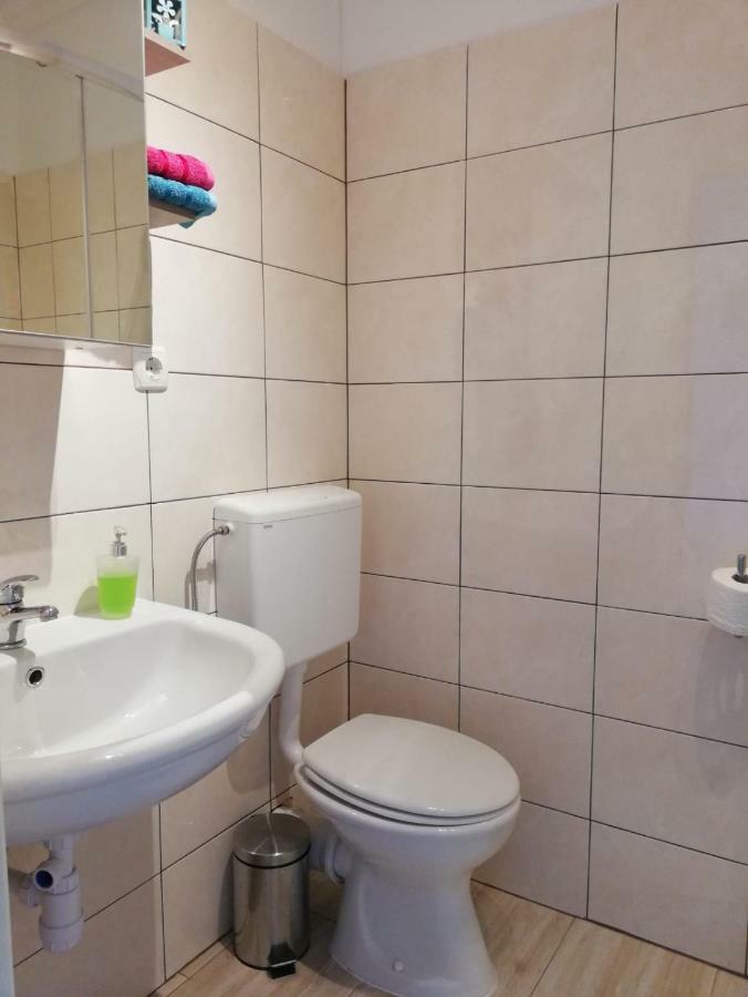 Apartman Jela 시베니크 외부 사진